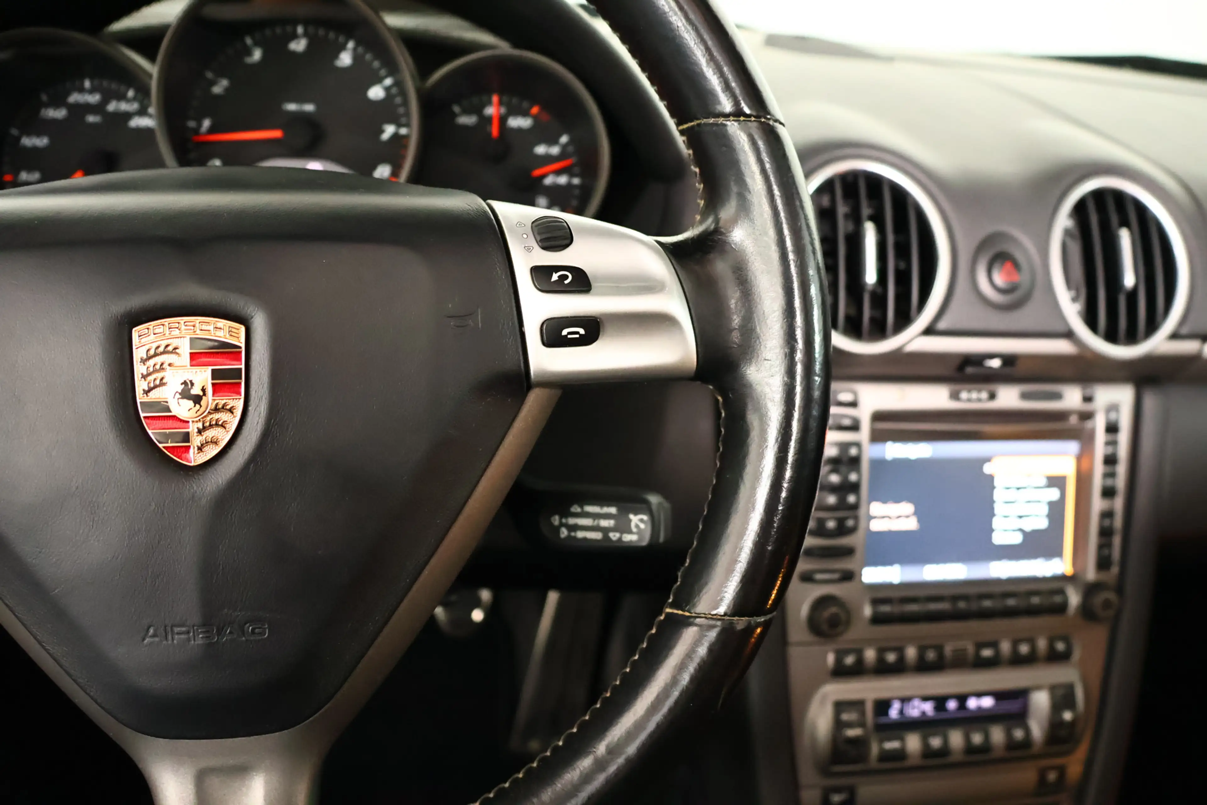 Porsche Boxster 2.7 / Leder / Bose / Memory / Xenon — photo 21