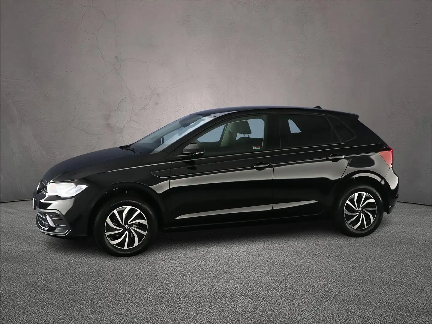 Volkswagen Polo Life 1.0 TSI 95pk Adaptive cruise control, Parkeer Zwart - 2