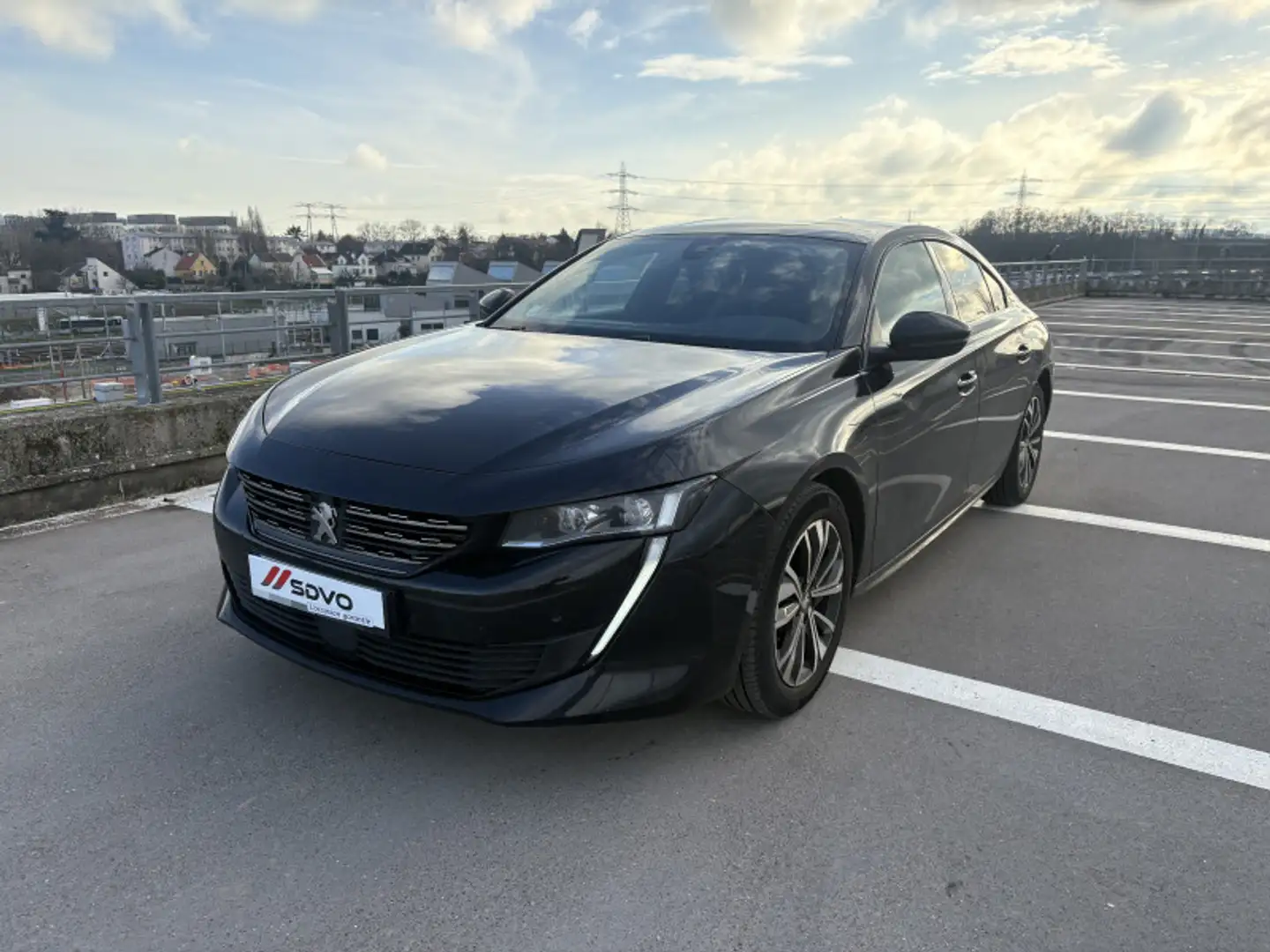Peugeot 508 PURETECH 130CH S\u0026S ALLURE PACK EAT8 *TVA RECUPERABLE* Schwarz - 1