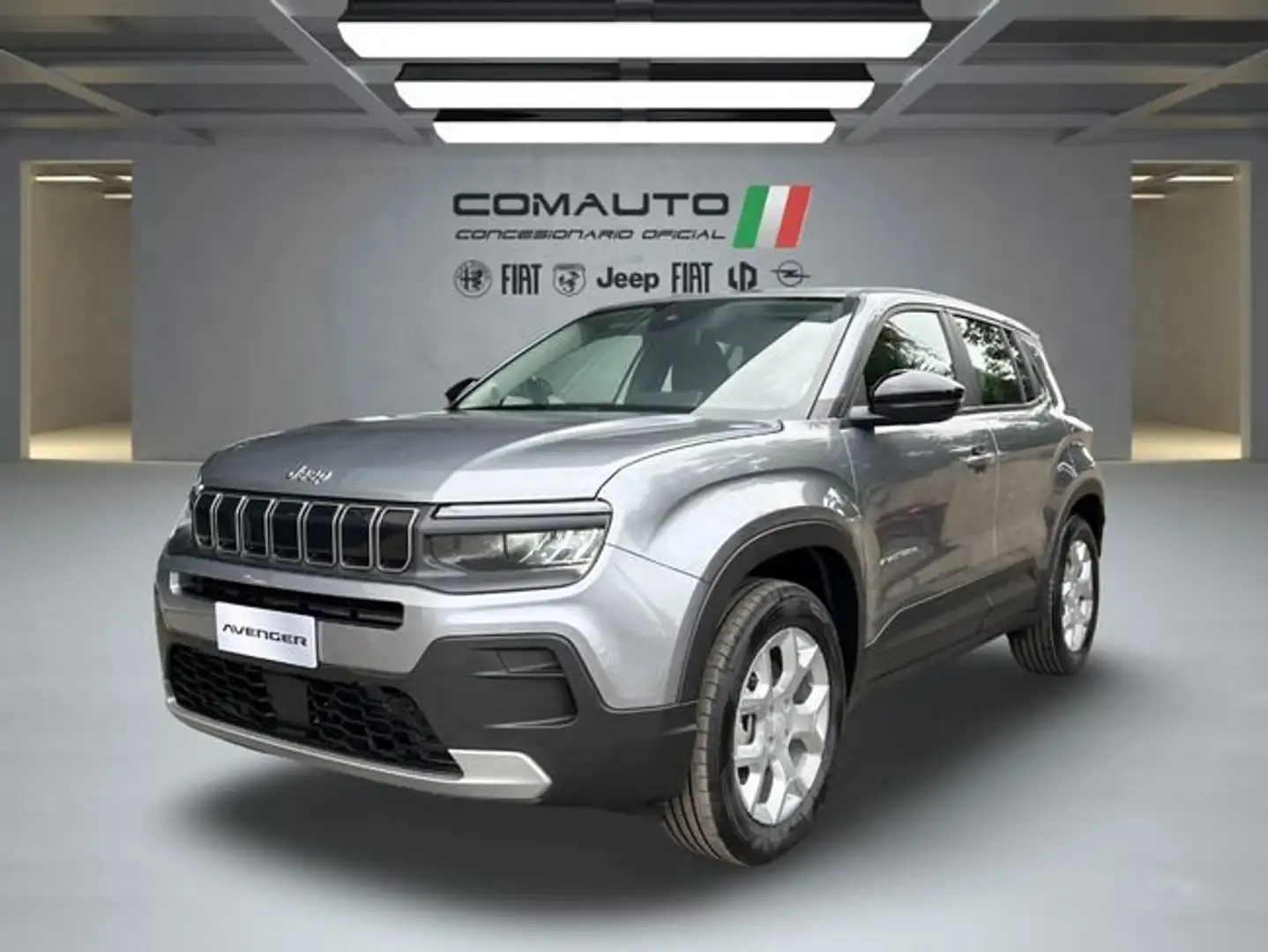 Jeep Avenger 1.2 eHybrid 74kW (100CV) Altitude Gris - 1