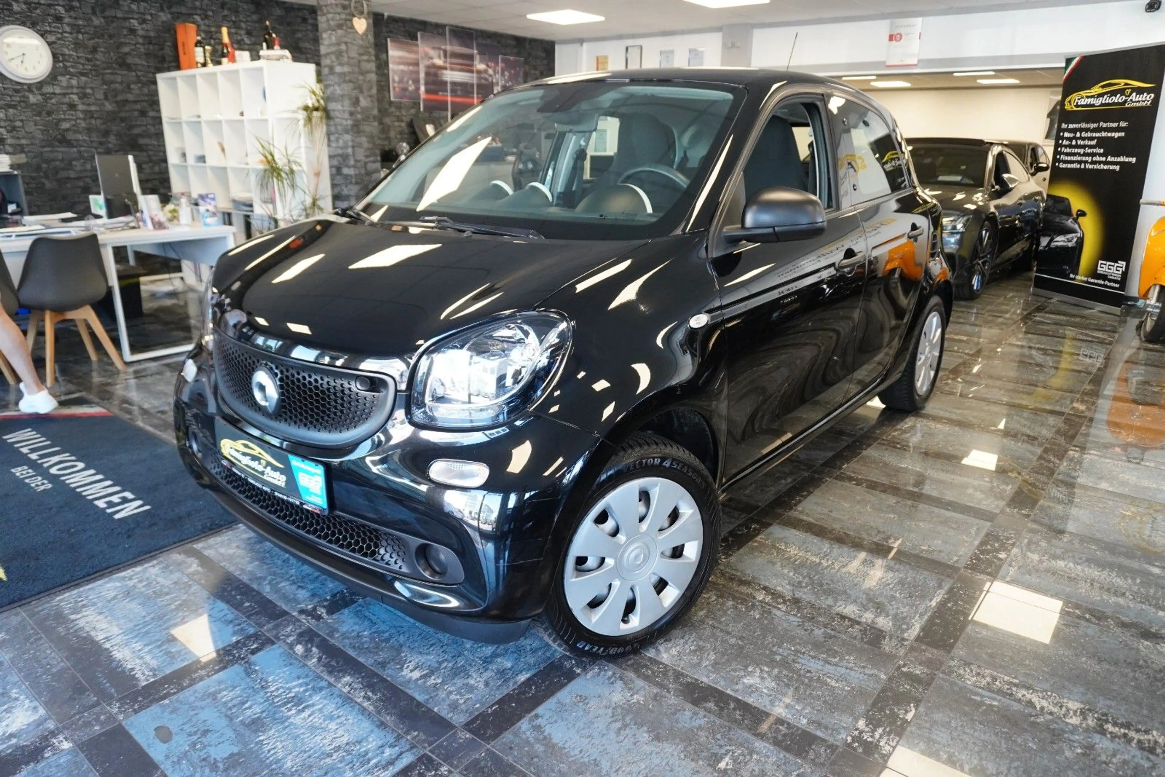 smart forFour 52 kW/Tempomat/El.Fenster/Servolenkung/