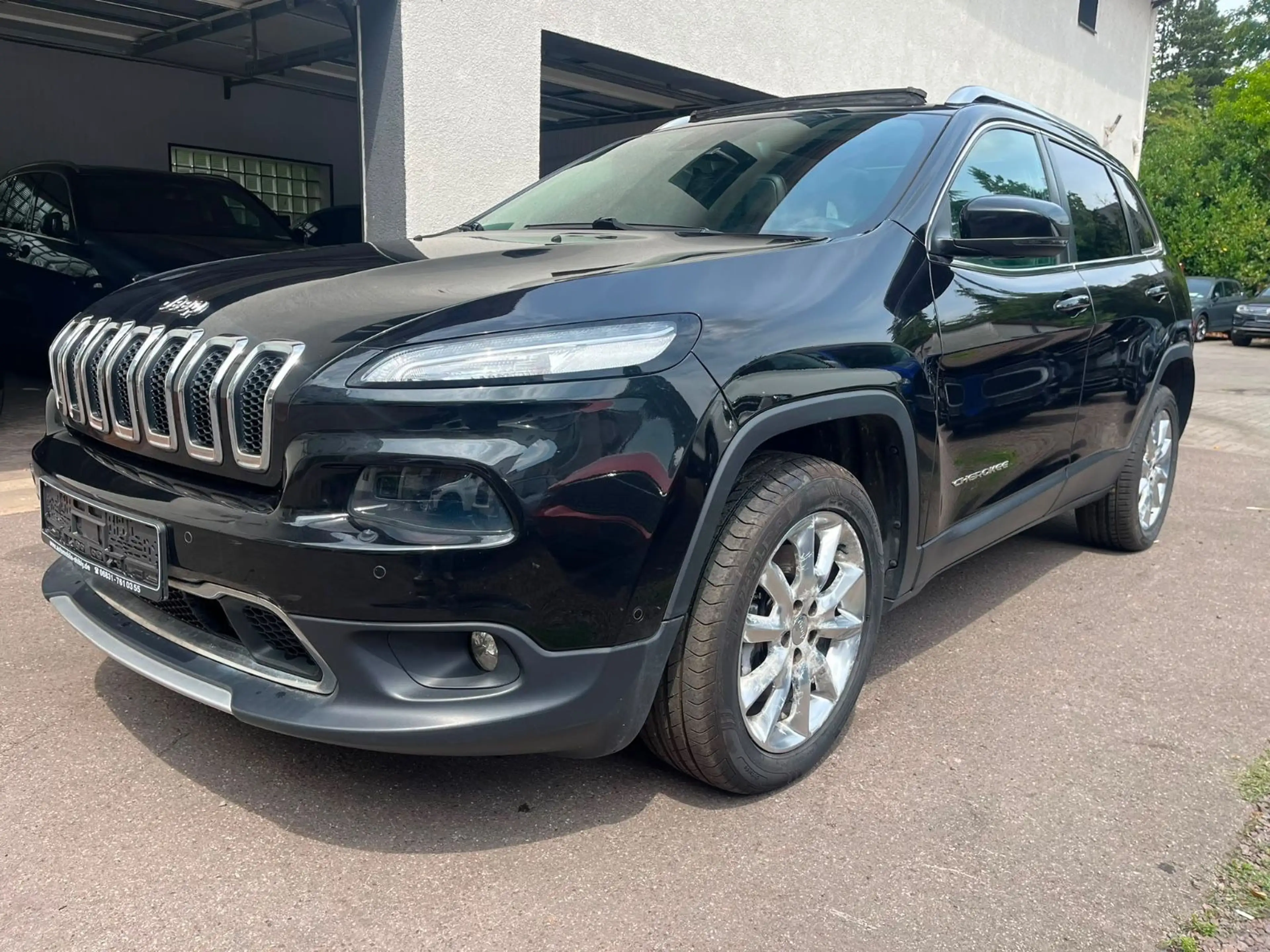 Jeep Cherokee Limited 4WD 2,0 Aut. Leder, PANORAMA