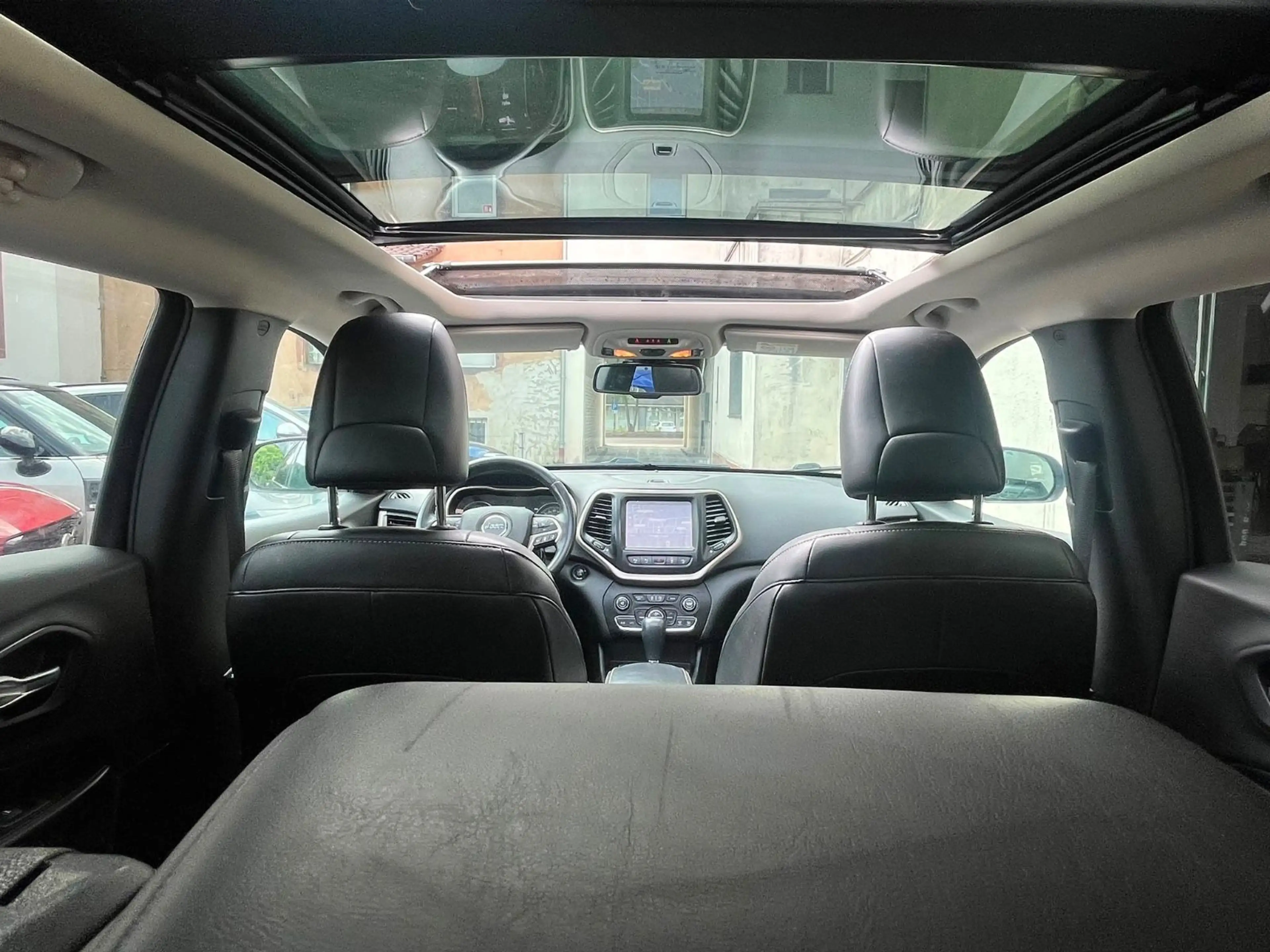 Jeep Cherokee Limited 4WD 2,0 Aut. Leder, PANORAMA — photo 13