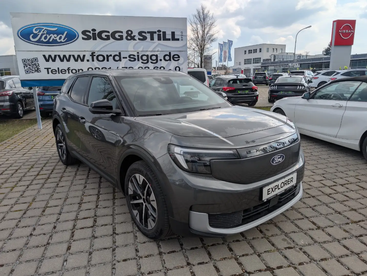 Ford Explorer BEV Extended Range RWD IACC*NAVI*BLIS Gris - 2