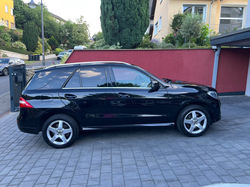 Mercedes-Benz ML 250 CDI BlueTec*AMG PAKET*KAMERA*VOLLLEDER* — photo 7
