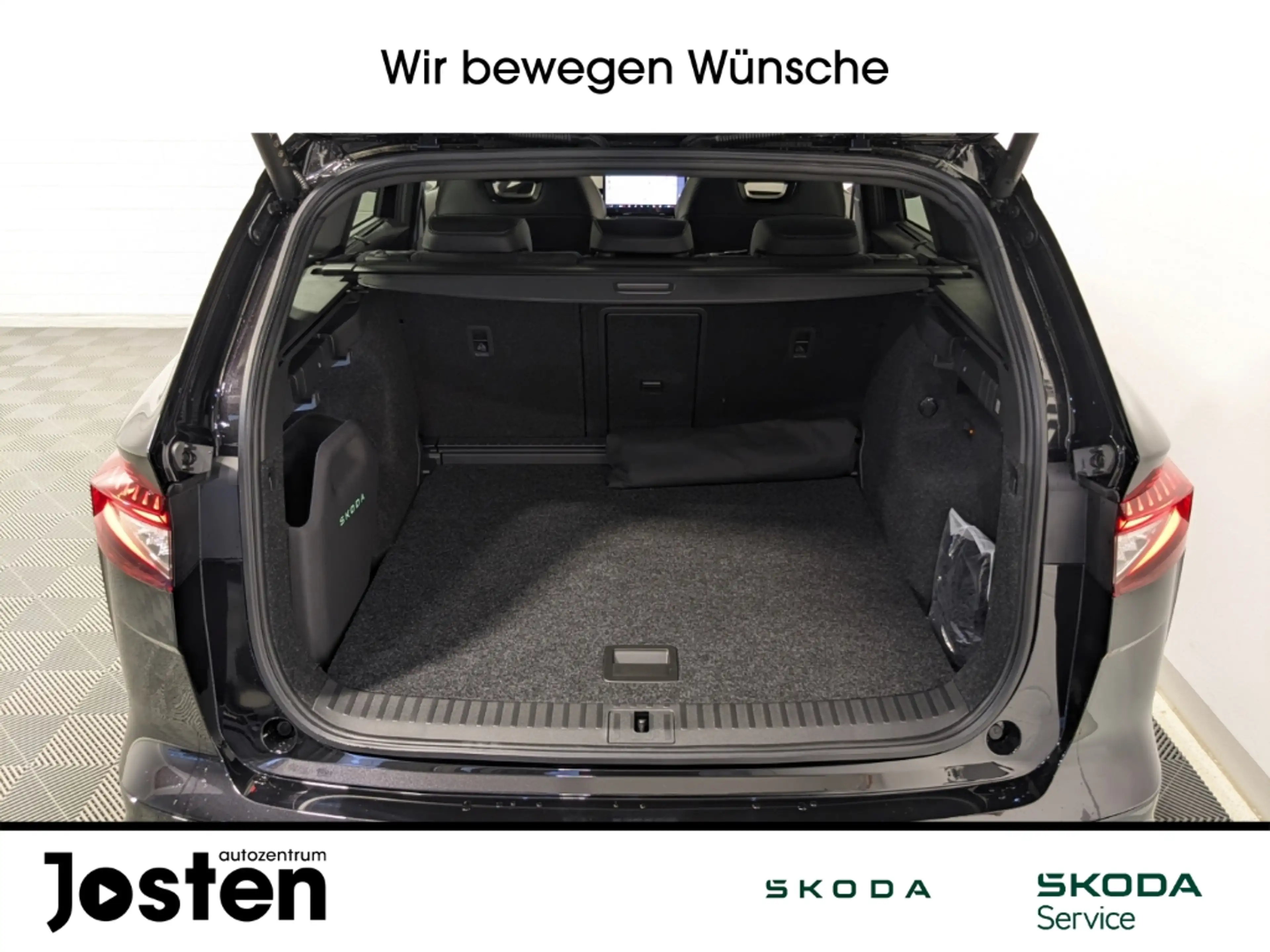 Skoda Enyaq 85x Sportline DCC AHK MAXX Transport Pano 21''-LM — photo 15