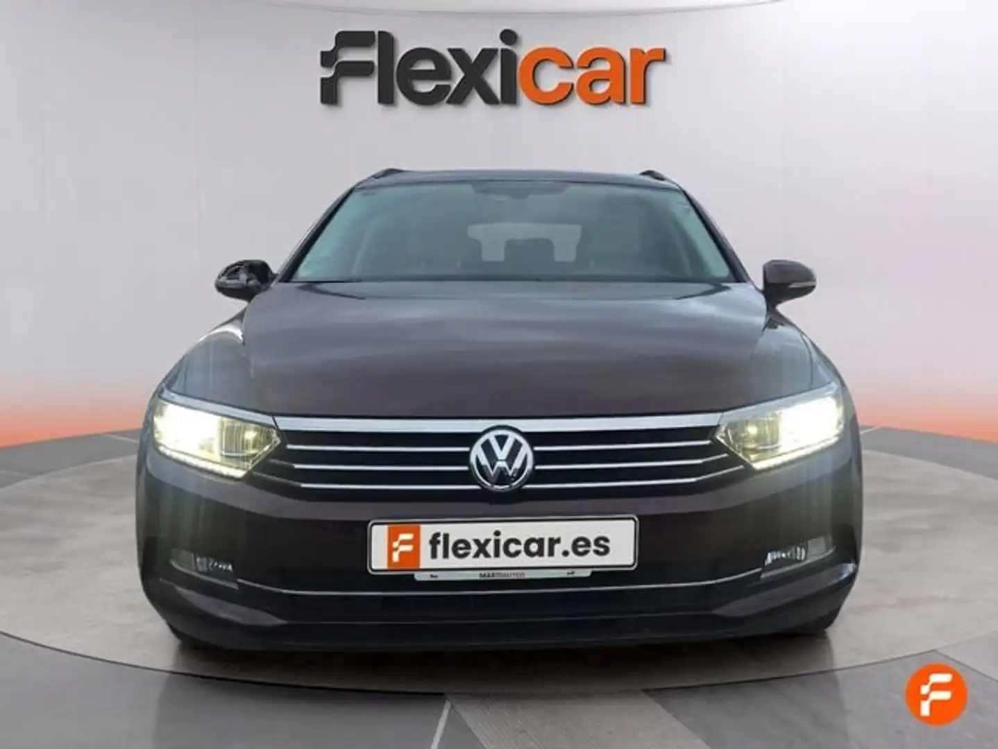 Volkswagen Passat Variant 1.6TDI Advance 88kW Burdeos - 2