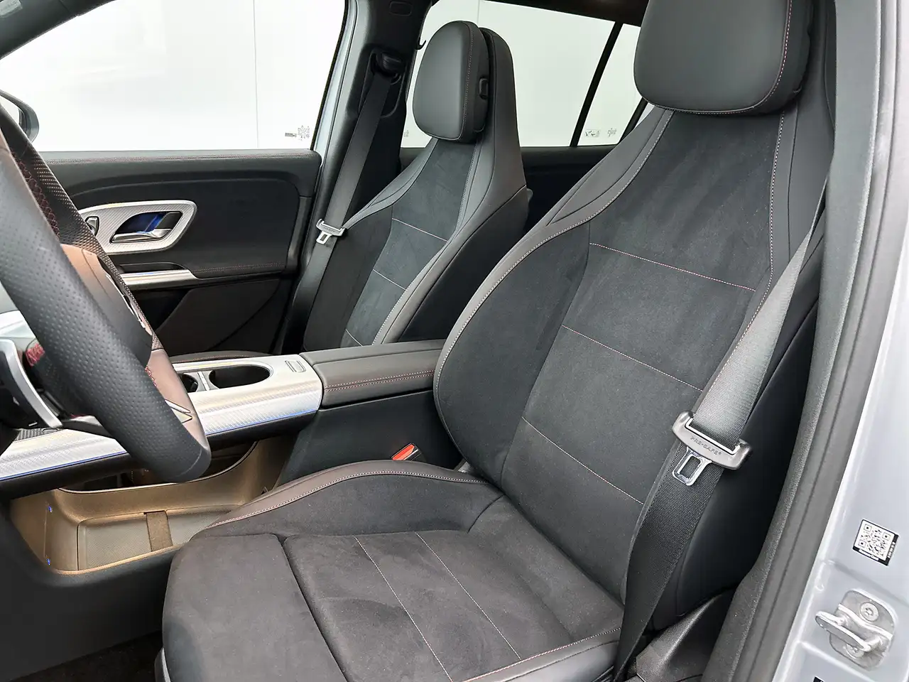 Mercedes-Benz GLB 2026