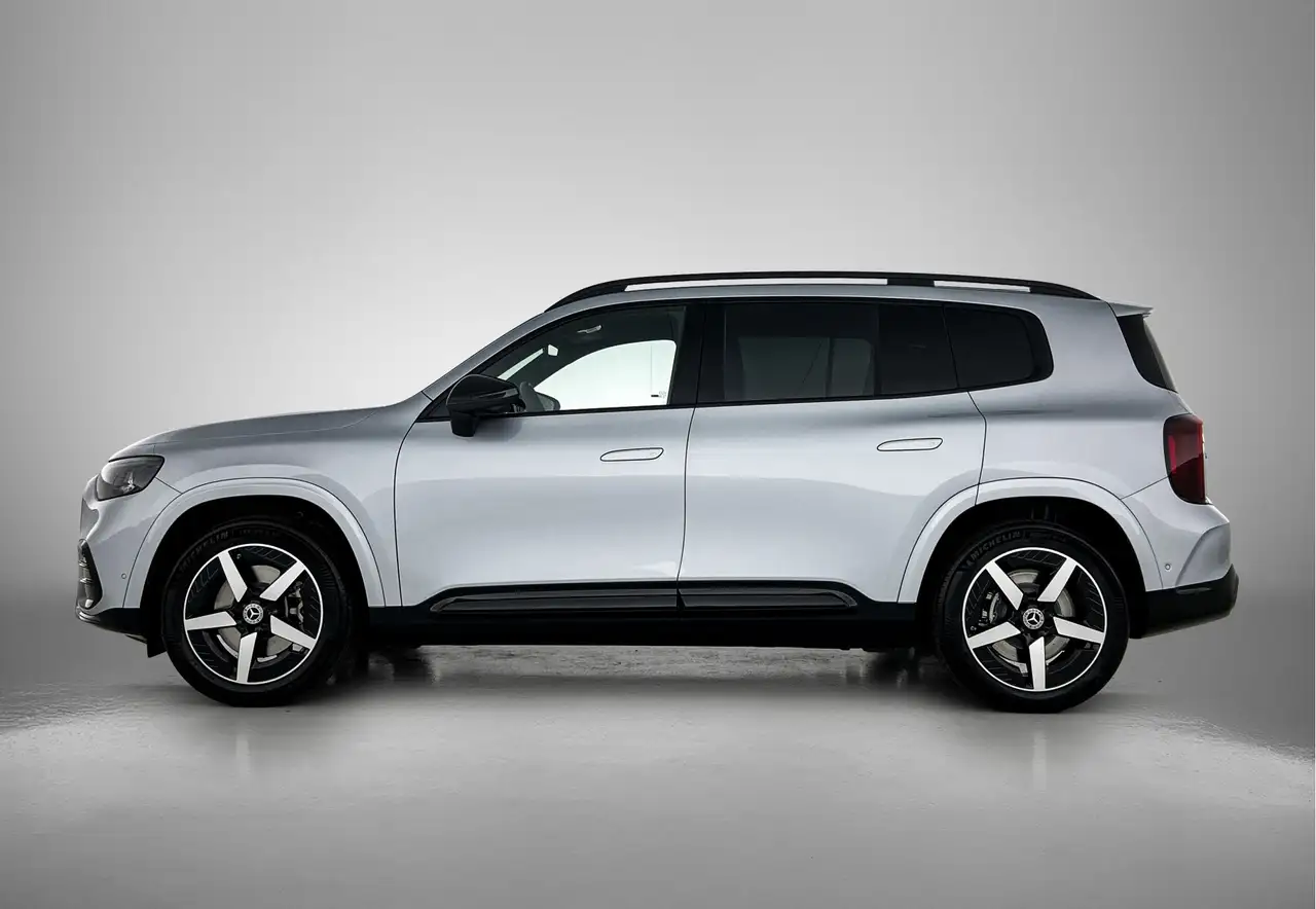 Mercedes-Benz GLB 2026