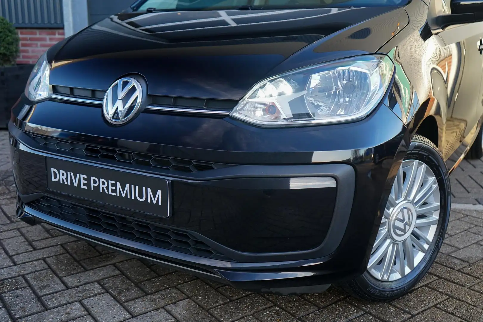 Volkswagen up! 1.0 BMT move up! Schwarz - 2