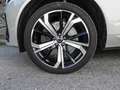 Volvo XC60 R Design Recharge Plug-In Hybrid AWD T8 Twin Engin Silber - thumbnail 3