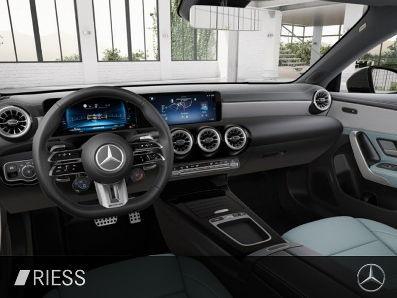 Mercedes-Benz CLA 35 AMG 4MATIC Coupé — photo 11