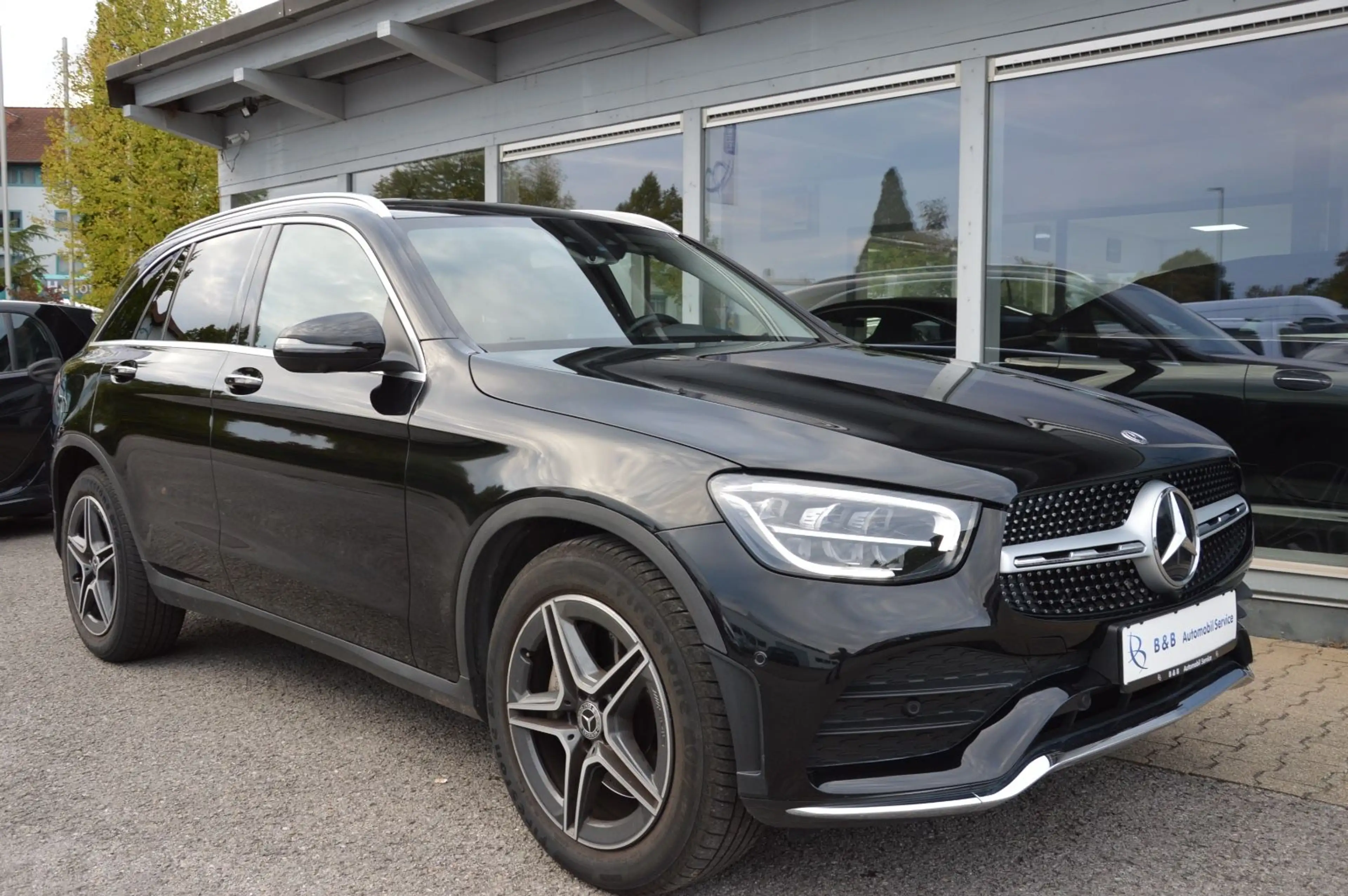 Mercedes-Benz GLC 220 d 4Matic*DISTRONIC* 360°-CAM*AMG*NAVI*9G* — photo 4