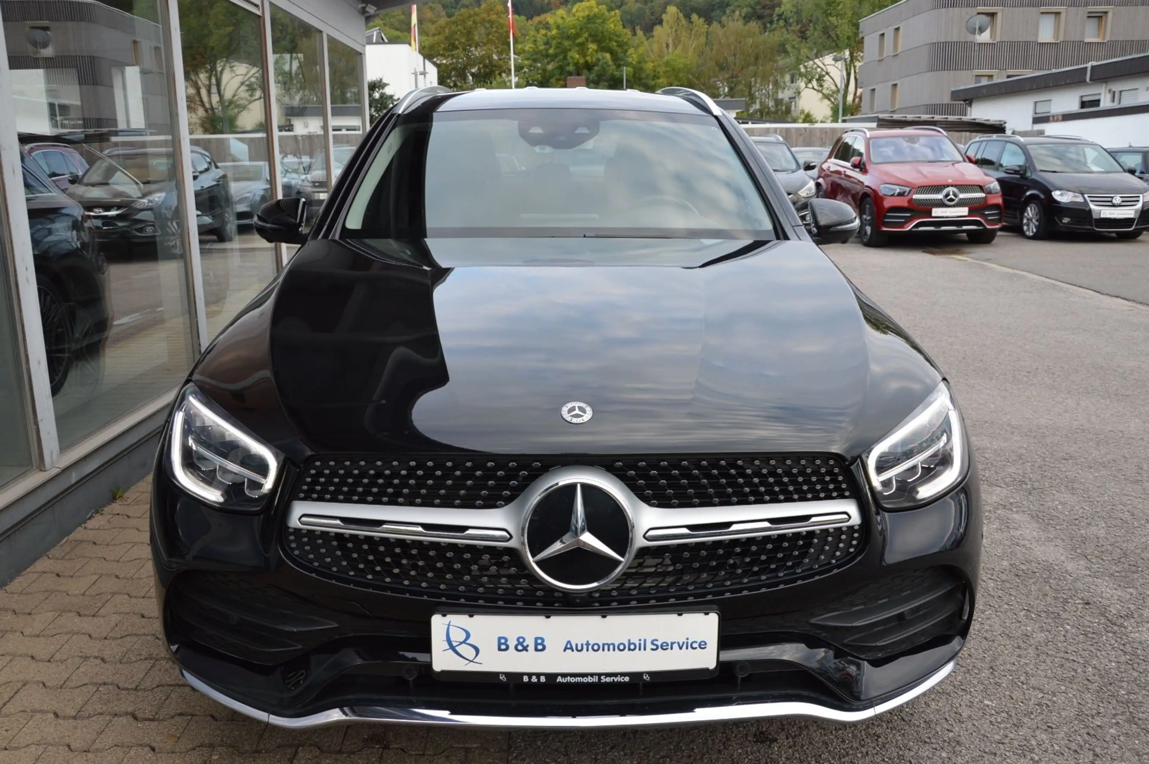 Mercedes-Benz GLC 220 d 4Matic*DISTRONIC* 360°-CAM*AMG*NAVI*9G* — photo 8