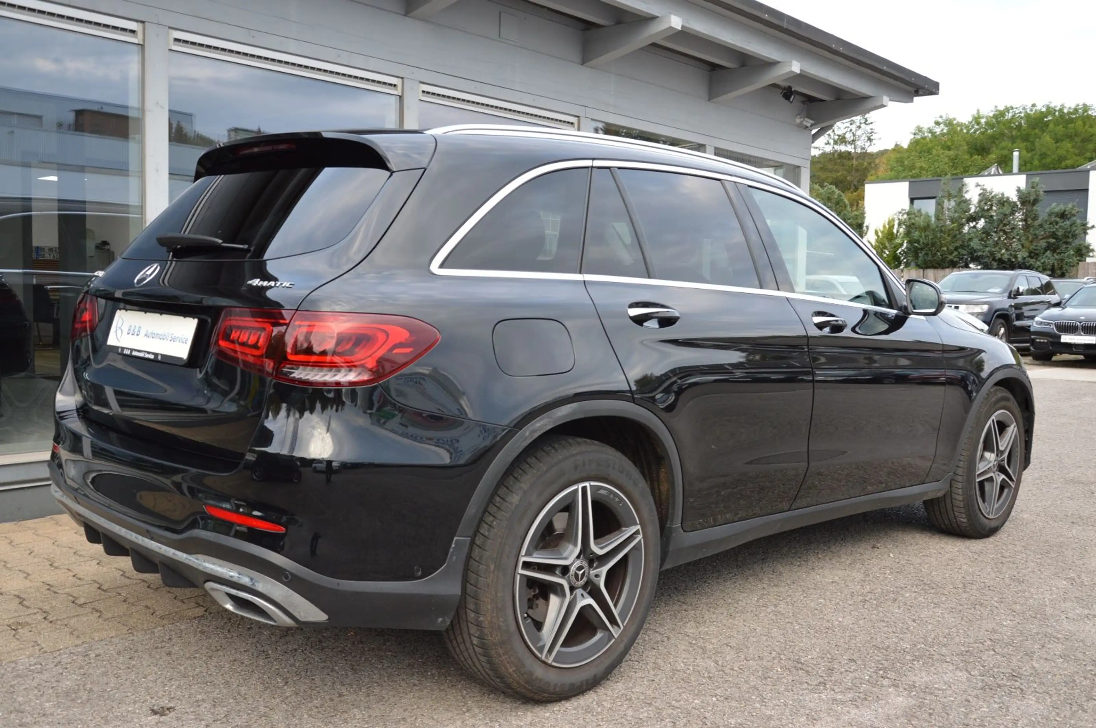 Mercedes-Benz GLC 220 d 4Matic*DISTRONIC* 360°-CAM*AMG*NAVI*9G* — photo 6