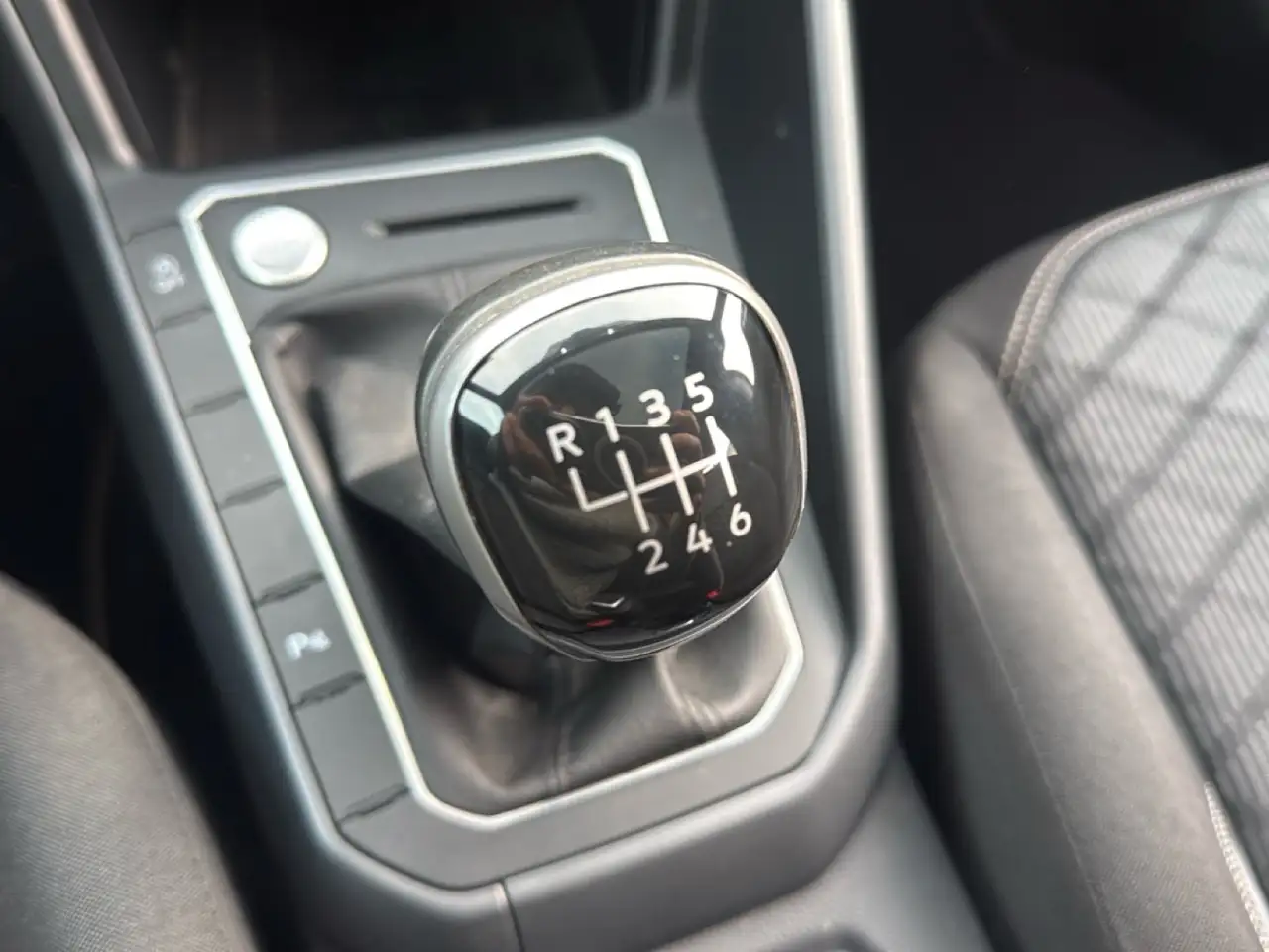 Volkswagen Taigo 1.0 TSI 81kW R-Line 13