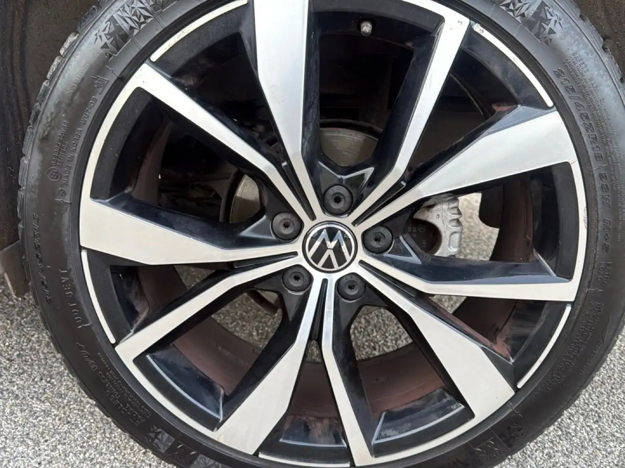 Volkswagen Taigo 1.0 TSI 81kW R-Line 6