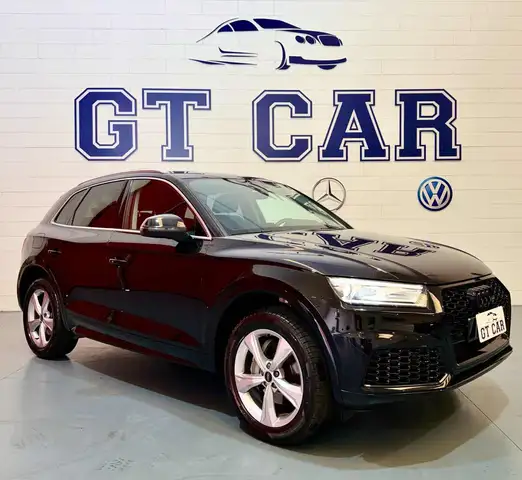 Audi Q5 view 3
