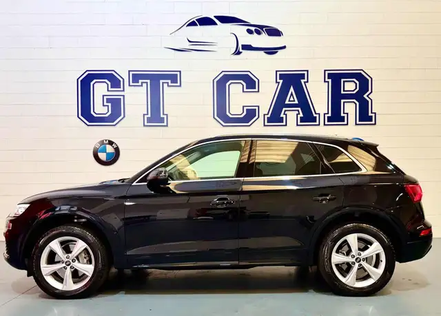 Audi Q5 view 5