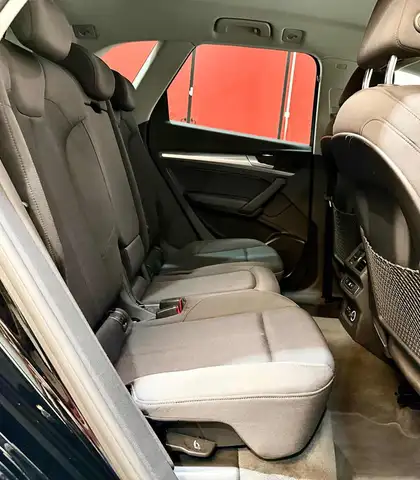 Audi Q5 view 15
