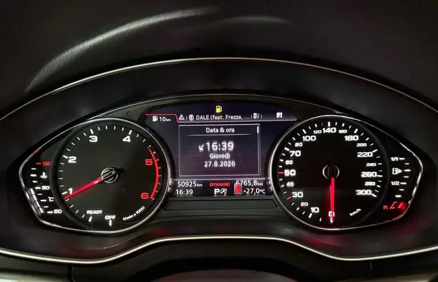Audi Q5 view 19