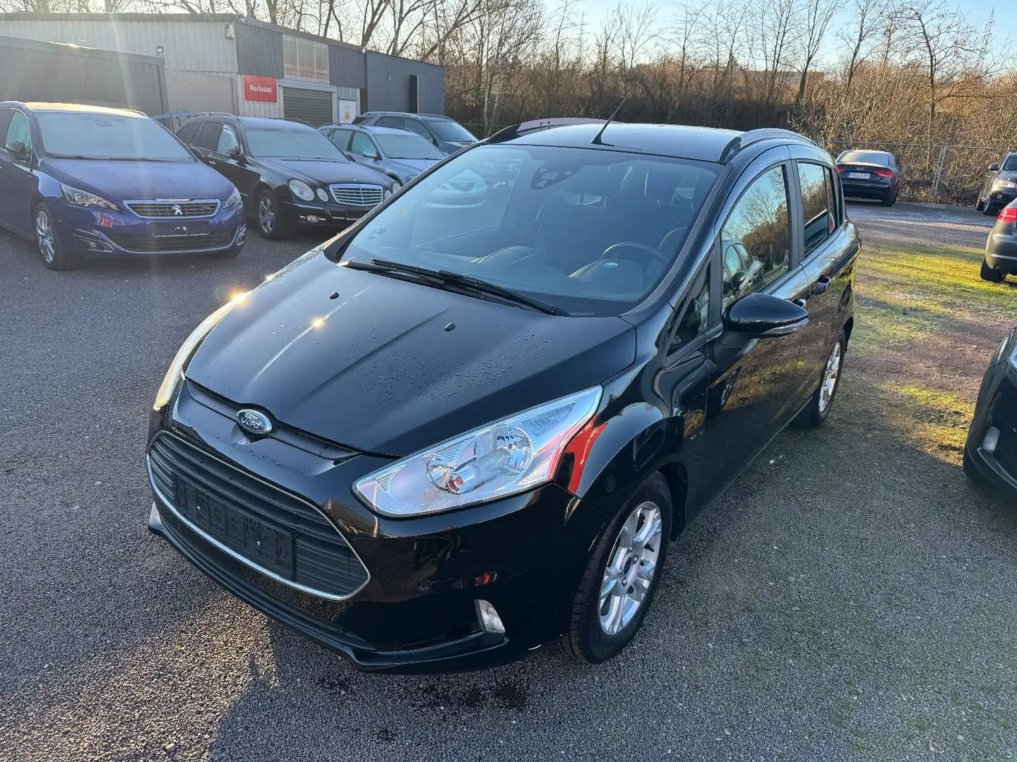 Ford B-Max 1,0  Insp/Tüv Neu beste Ausstatung Schwarz - 1