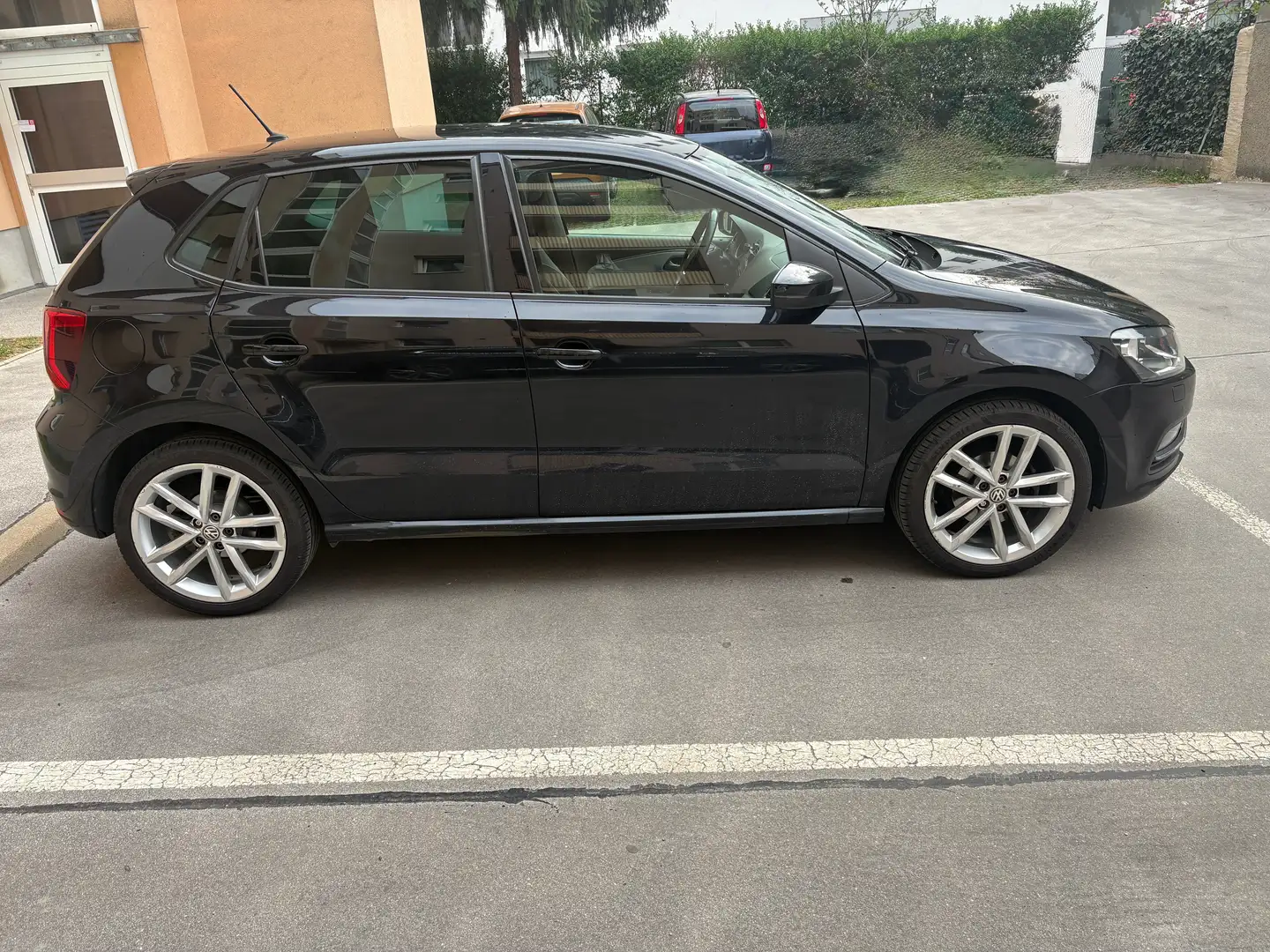 Volkswagen Polo Polo Classic Highline Schwarz - 2