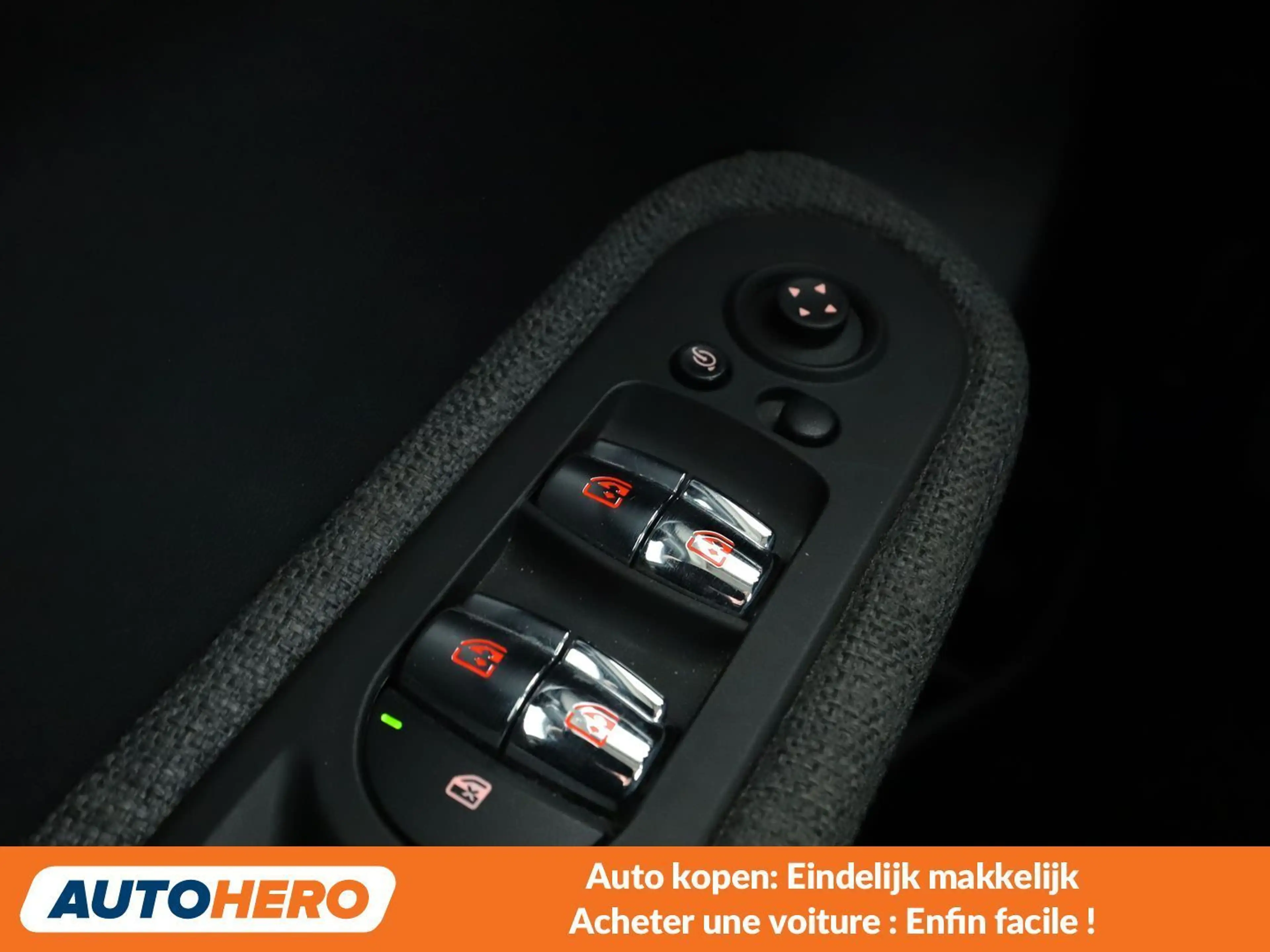 MINI One D Countryman One D — photo 14