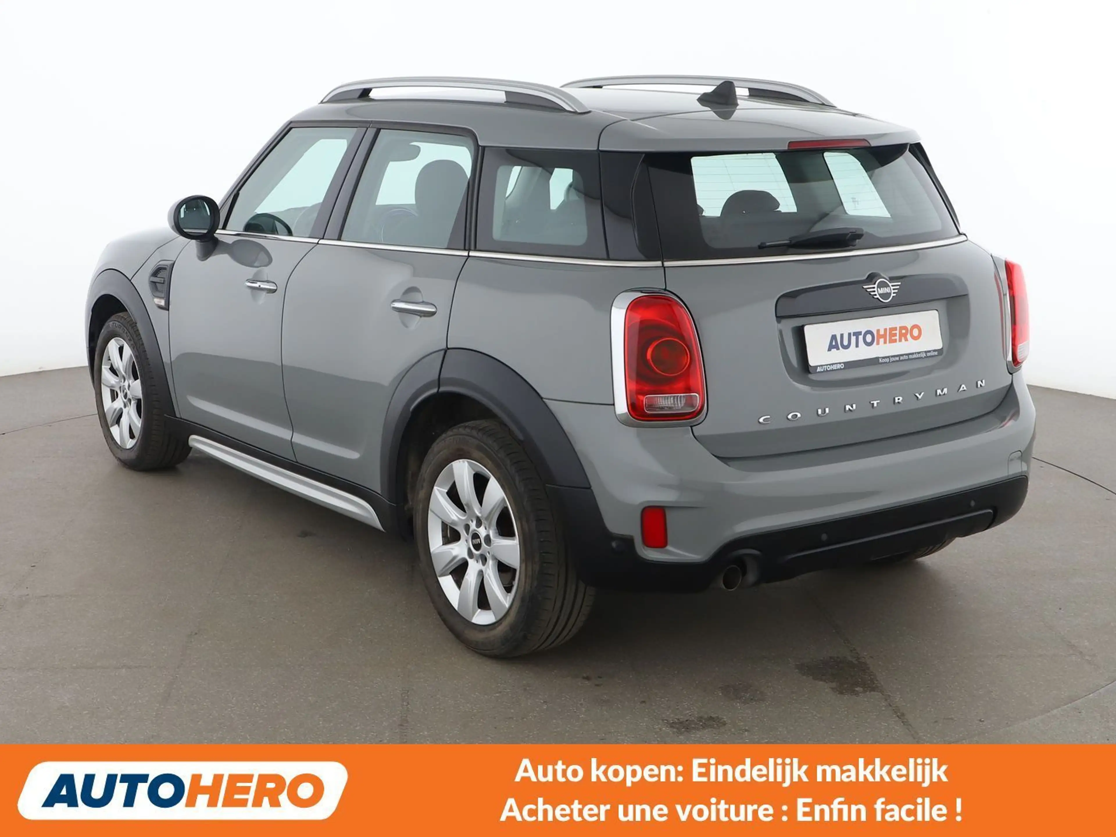 MINI One D Countryman One D — photo 4