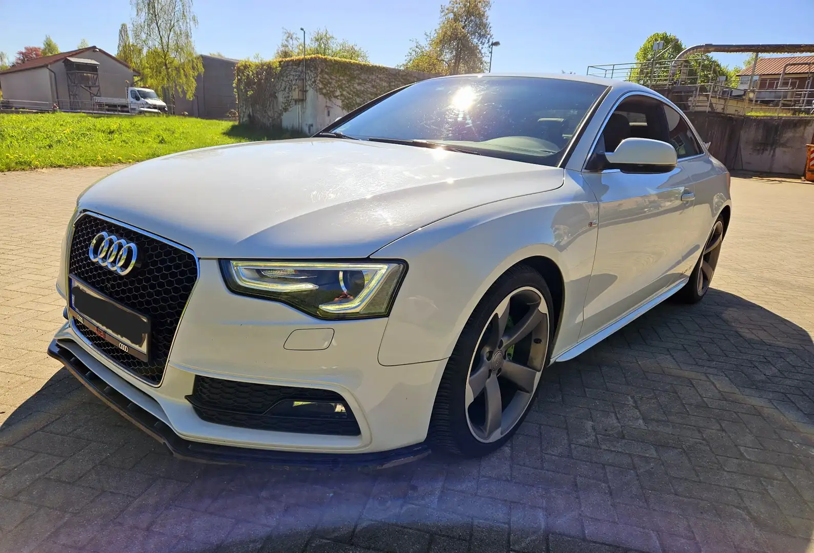 Audi A5 2.0 TFSI (155kW) Weiß - 1