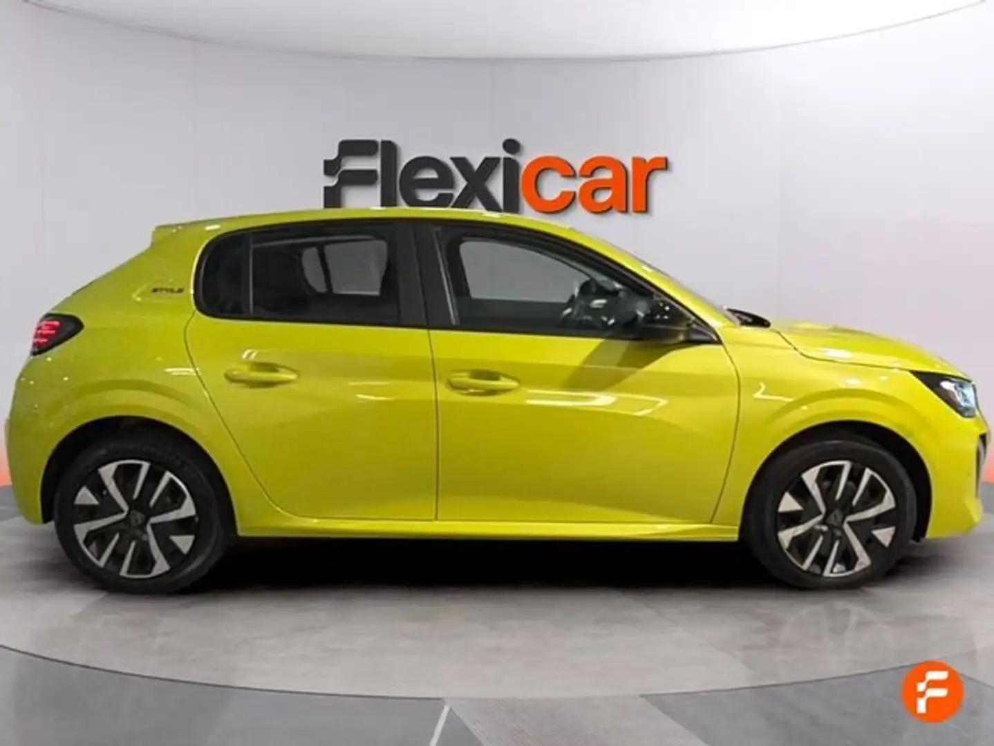 Peugeot 208 Style HYBRID 110 eDCS6 Verde - 2