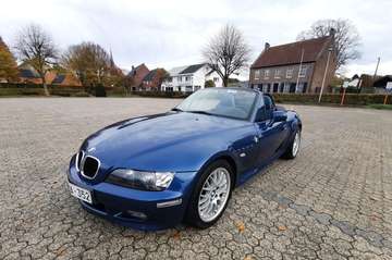 Te koop Bmw Z3 Widebody 1,9i TOPASBLAU Garantie