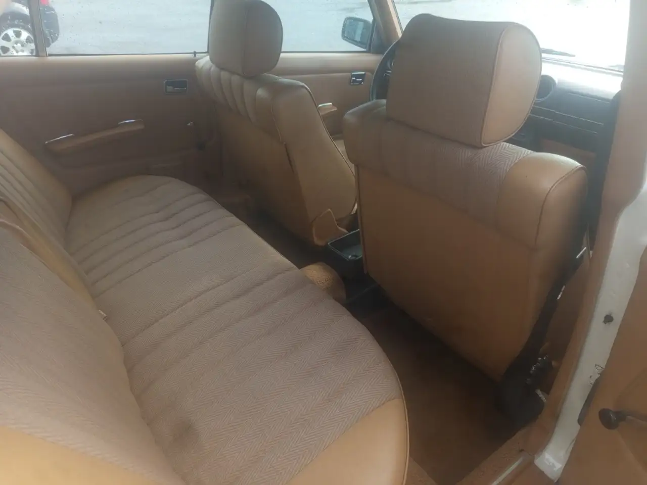 MERCEDES-BENZ Clase E (W123) Berlina Automático, foto 8