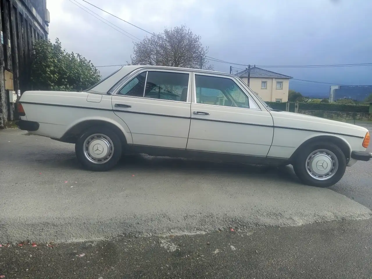 MERCEDES-BENZ Clase E (W123) Berlina Automático, foto 7