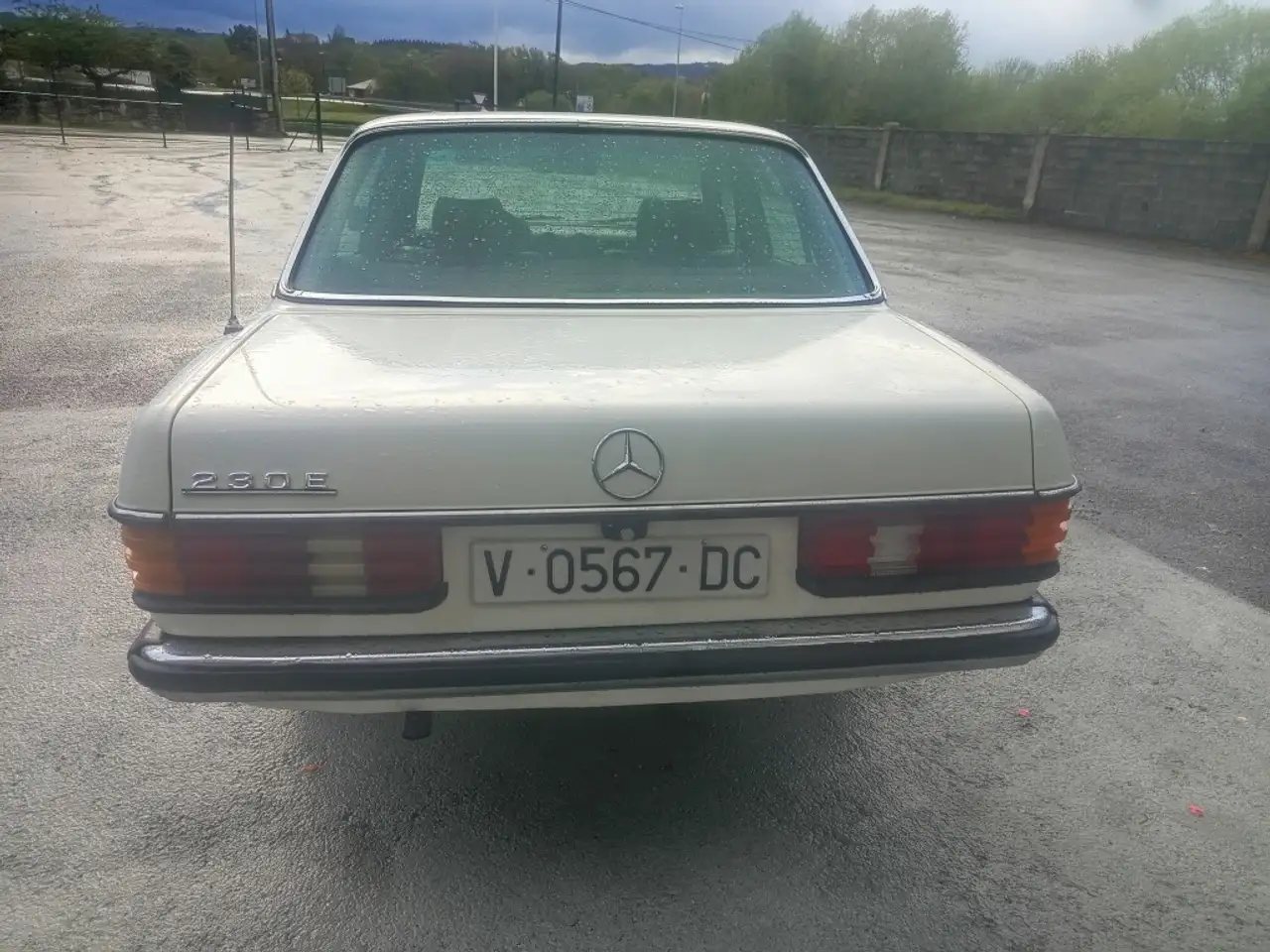 MERCEDES-BENZ Clase E (W123) Berlina Automático, foto 5