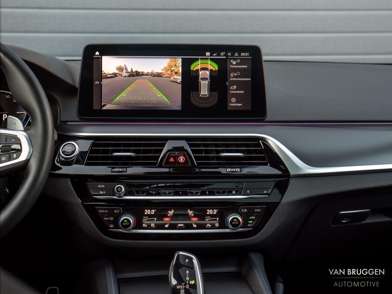 BMW 530 5-serie Touring 530e M-Sport Pano Laser HK-Audio H — photo 29