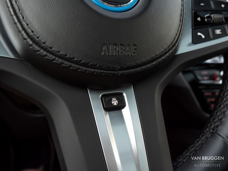 BMW 530 5-serie Touring 530e M-Sport Pano Laser HK-Audio H — photo 25