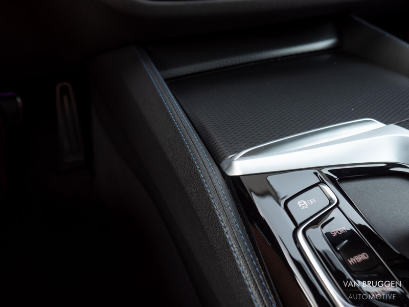 BMW 530 5-serie Touring 530e M-Sport Pano Laser HK-Audio H — photo 39