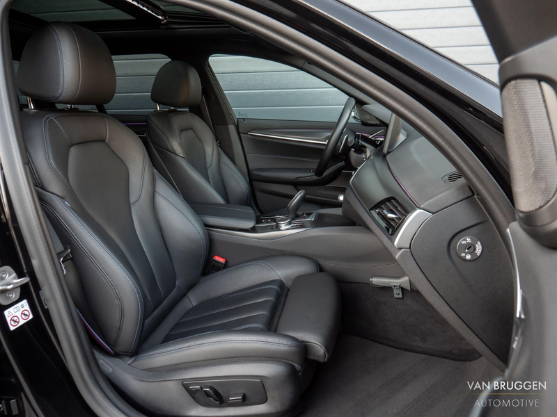 BMW 530 5-serie Touring 530e M-Sport Pano Laser HK-Audio H — photo 20
