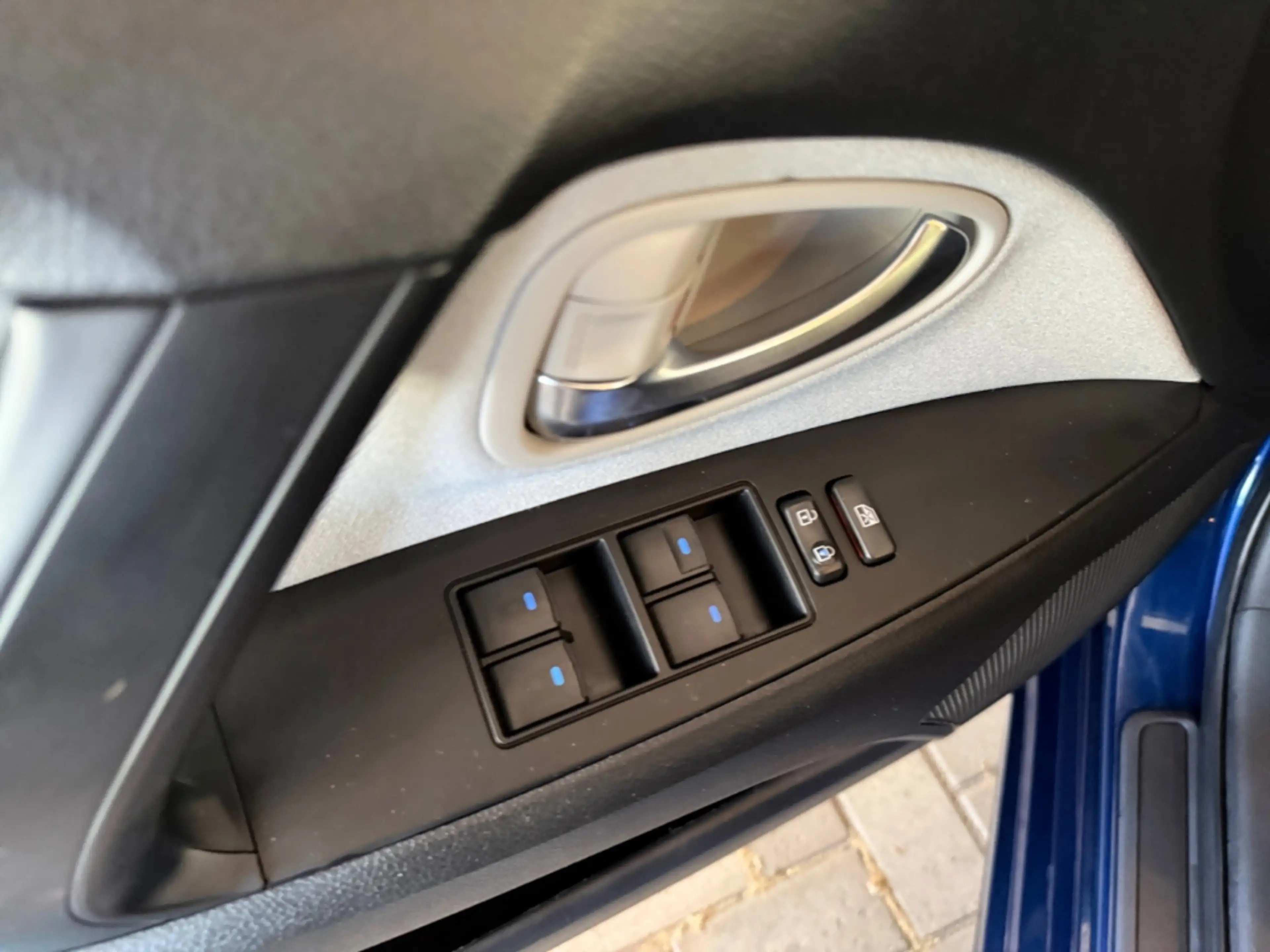 Toyota Avensis 1.8 TS Executive *LED*CAM*Leder*Navi*SHZ* — photo 3