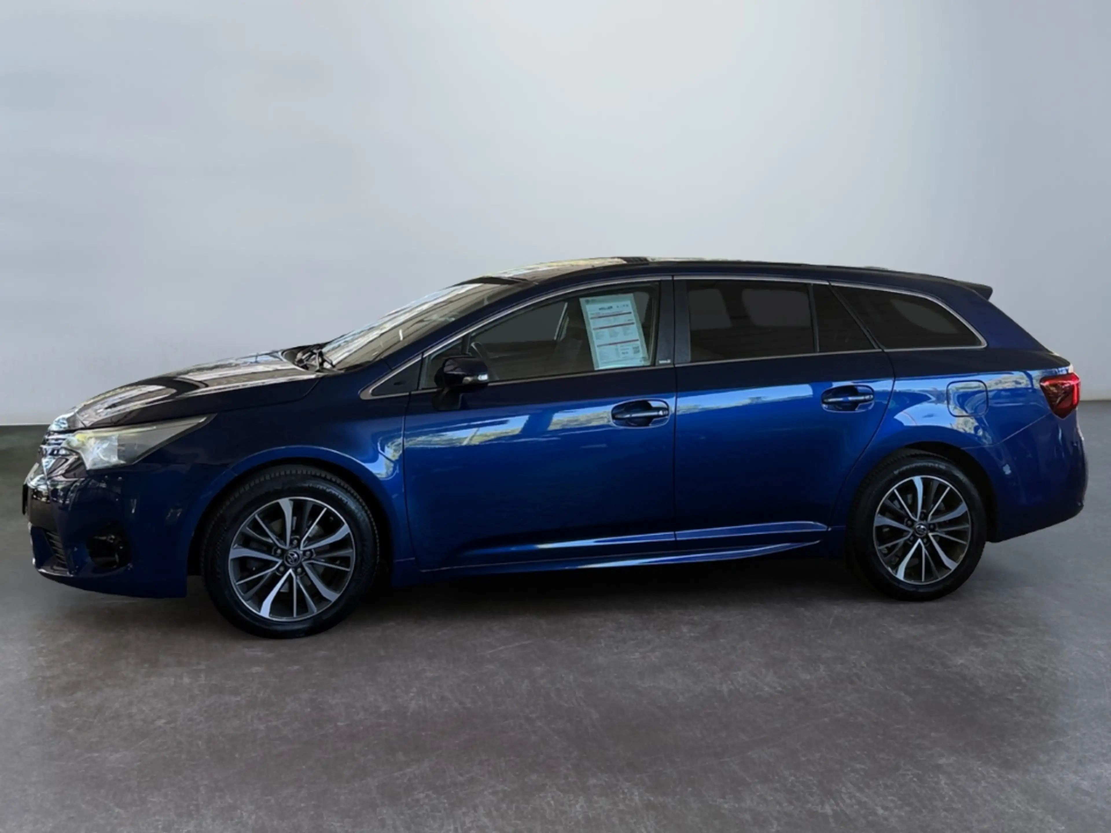 Toyota Avensis 1.8 TS Executive *LED*CAM*Leder*Navi*SHZ* — photo 15