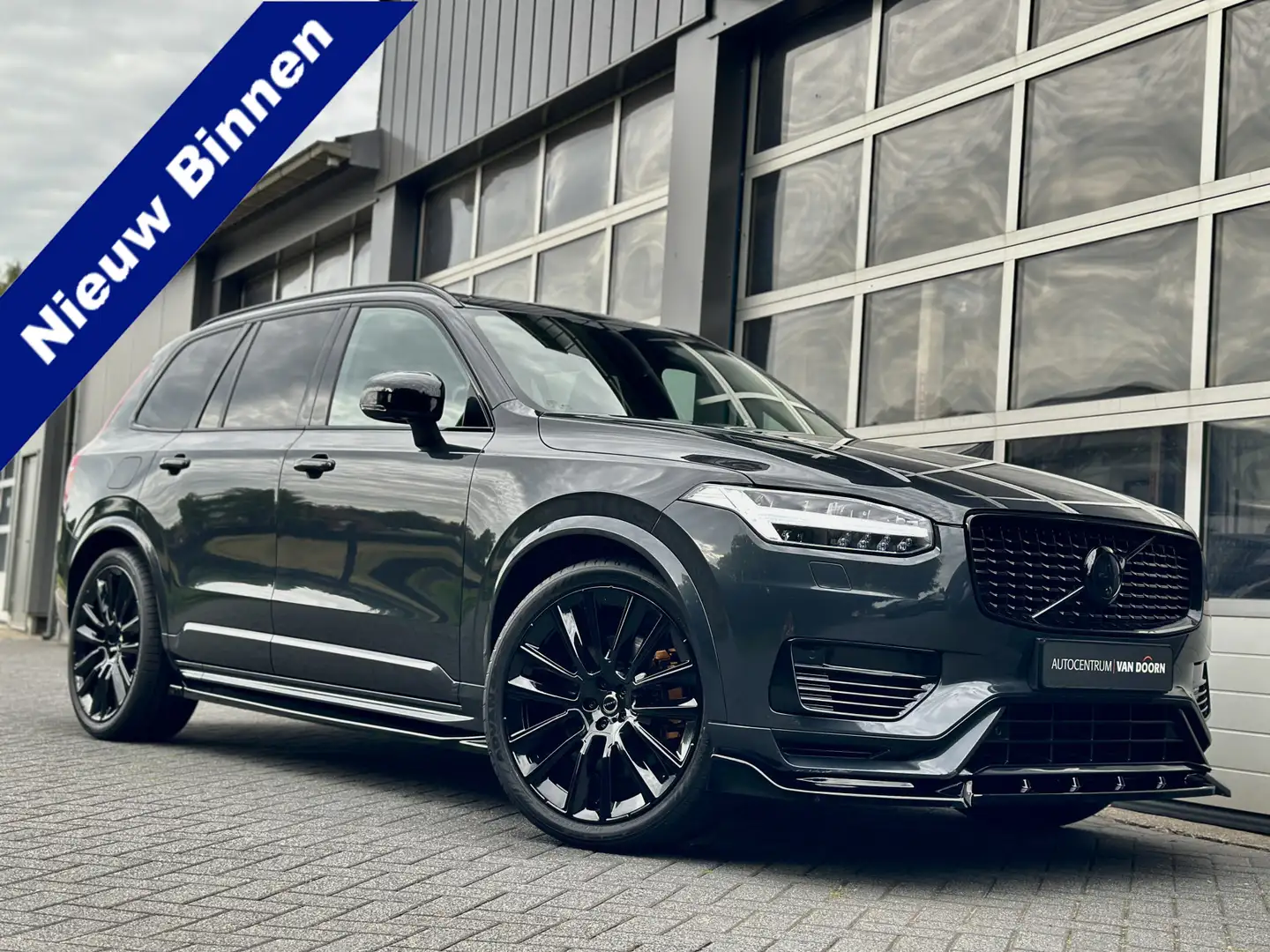 Volvo XC90 2.0 T8 Recharge | AWD | Dark Label | Panoramadak | Grigio - 1