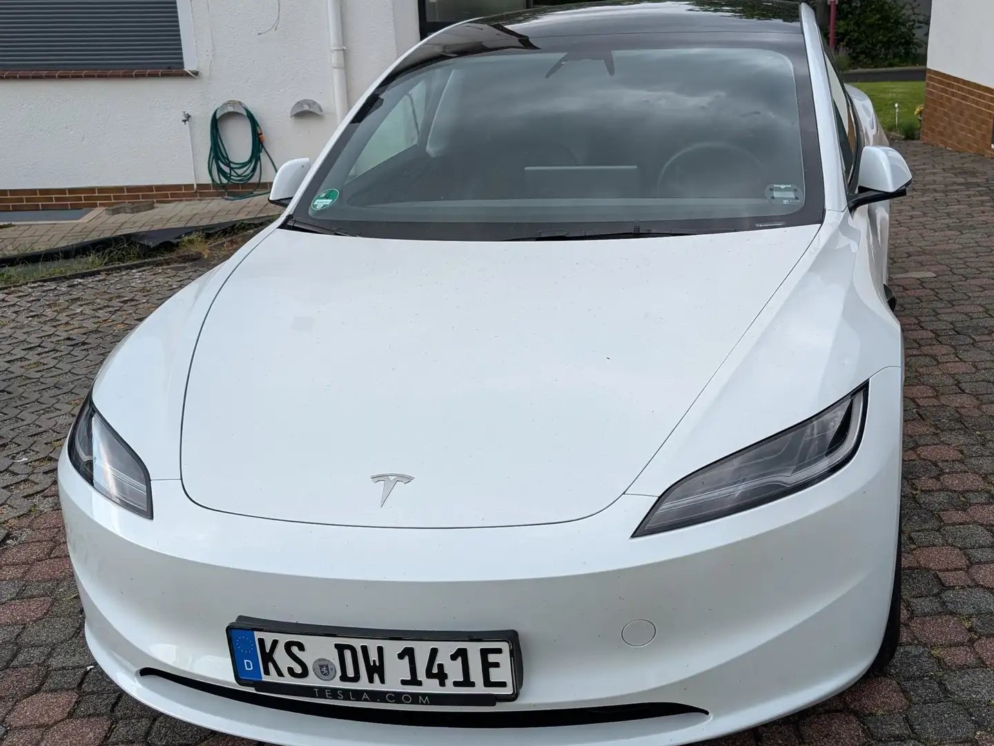 Tesla Model 3 Model 3 Highland RWD mit AHK Weiß - 1