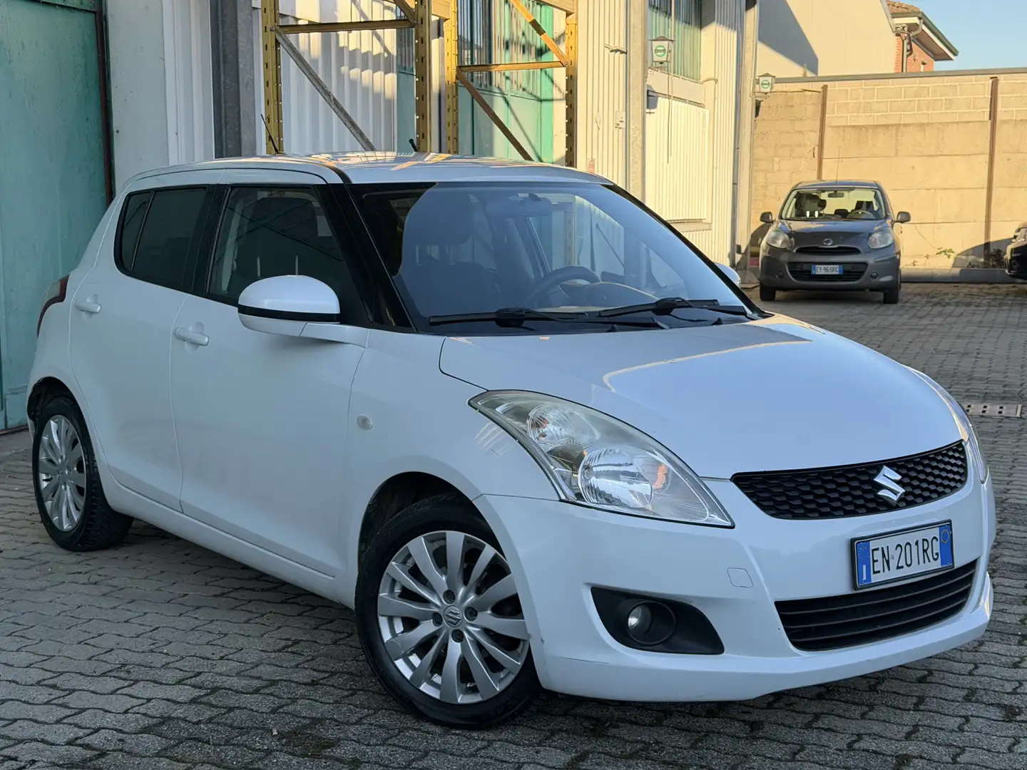 Suzuki Swift 5p 1.2 vvt GL Top Lupin - 1