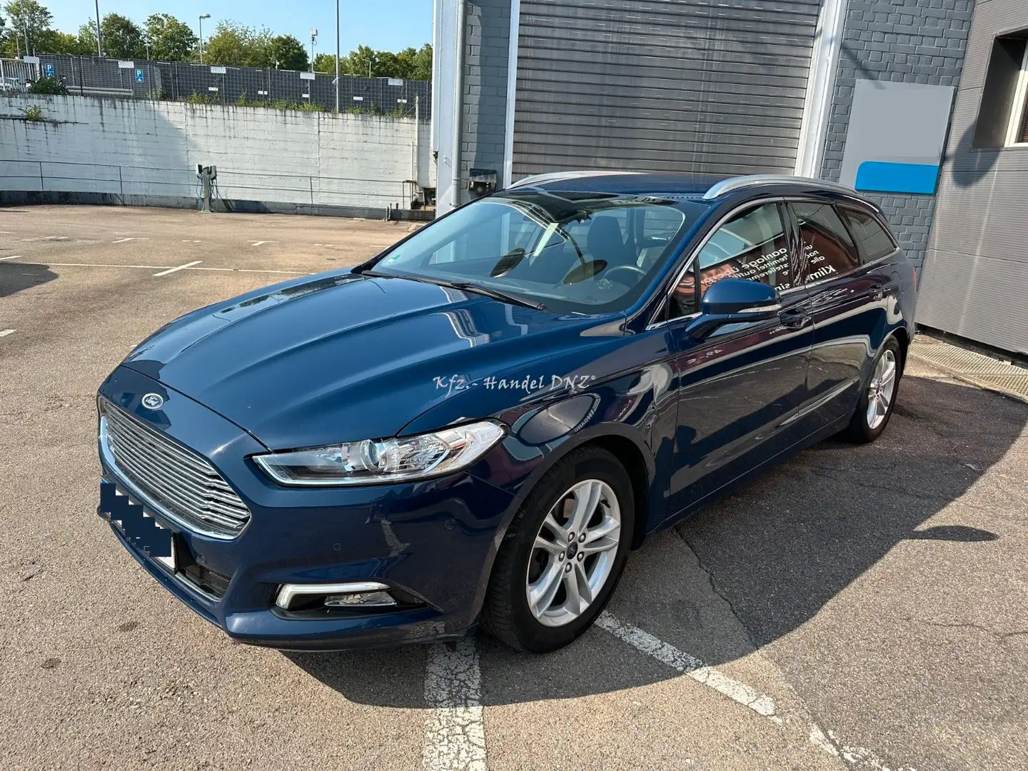 Ford Mondeo 2.0 TDCi Titanium AUT*ACC*KAMERA*AHK*EU-6 Blau - 1