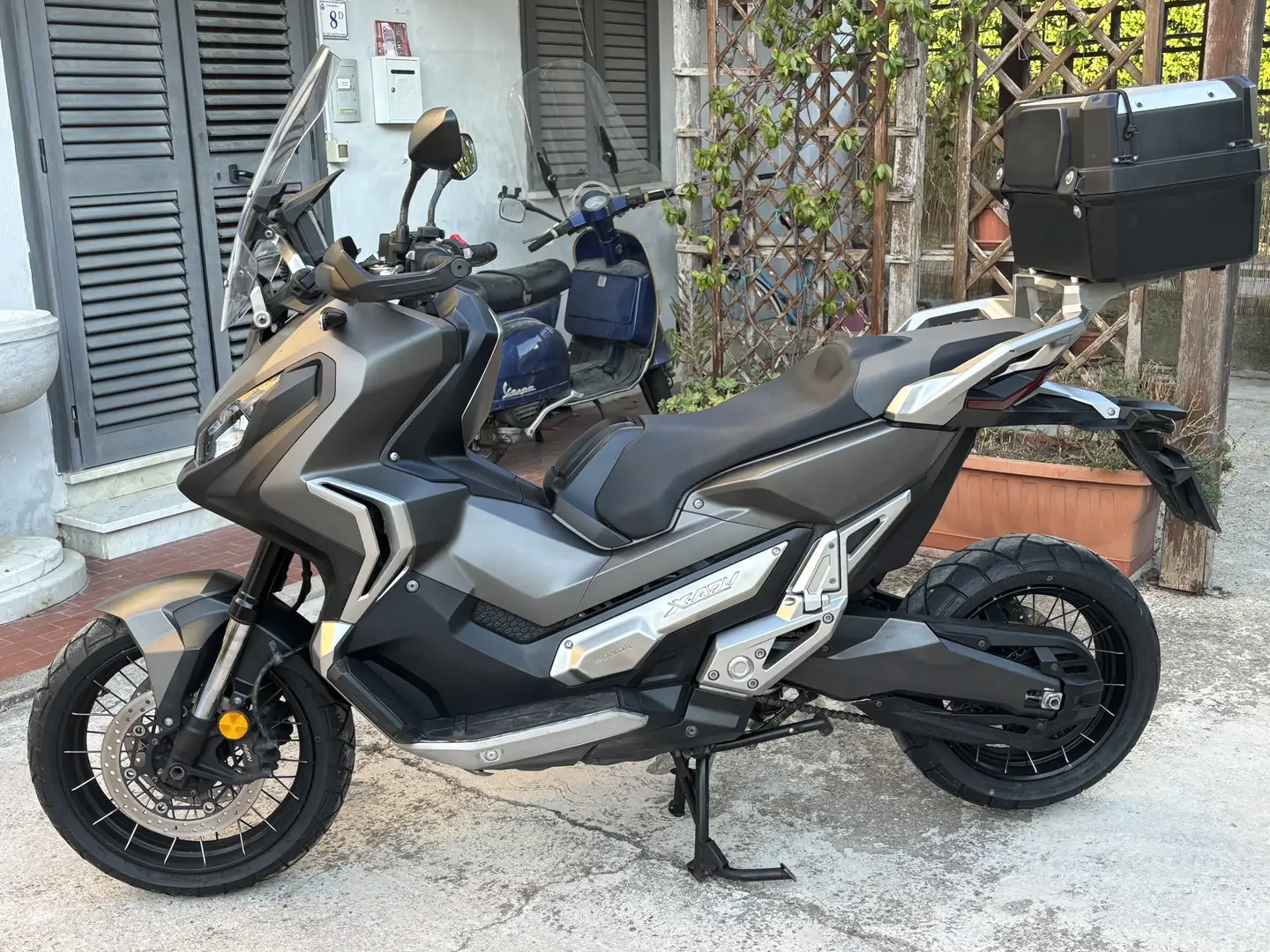 Honda X-ADV - 2