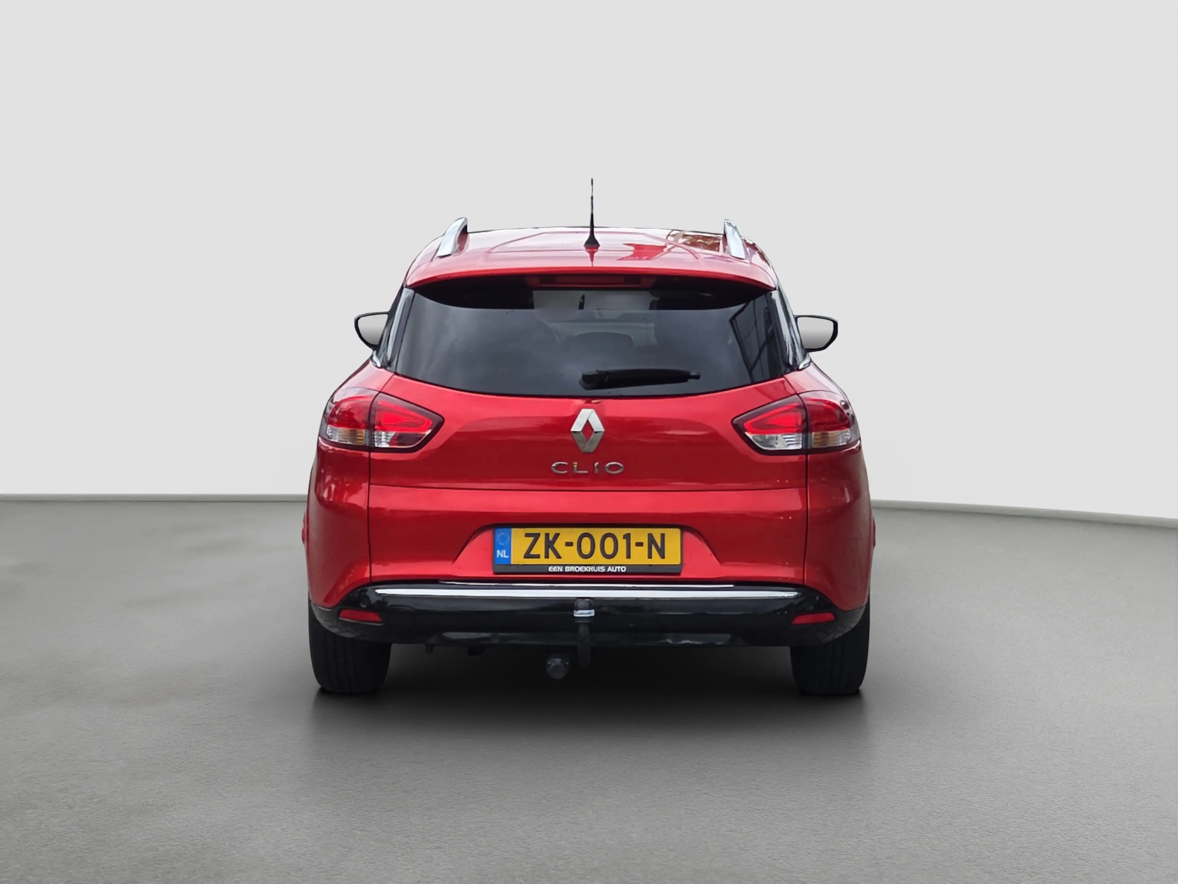 Renault Clio Estate 0.9 TCe Intens Trekhaak | Full map navigati — photo 3