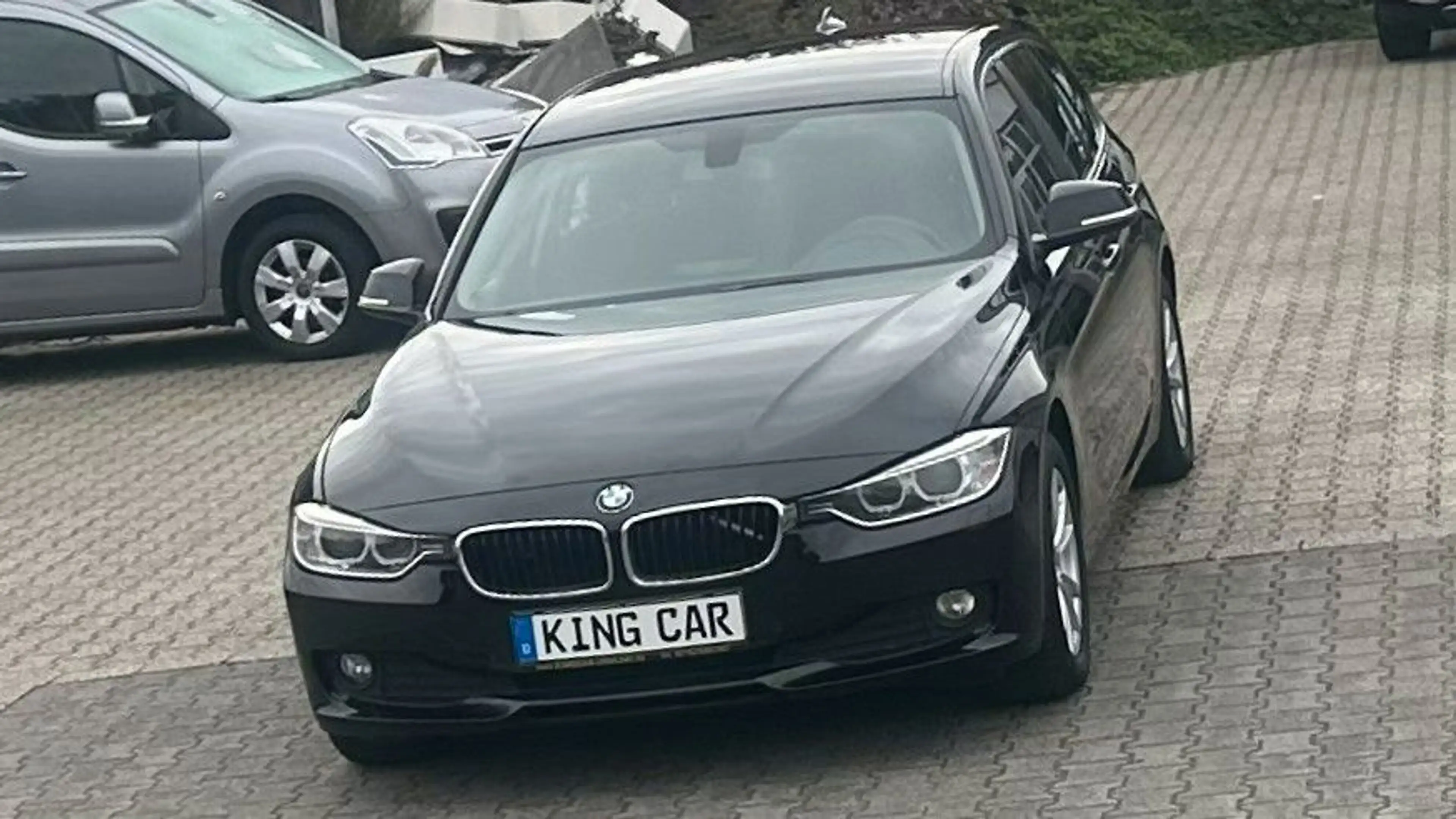 BMW 318 D Touring*Navigationssystem*MP3*AUX*Xenon* — photo 8