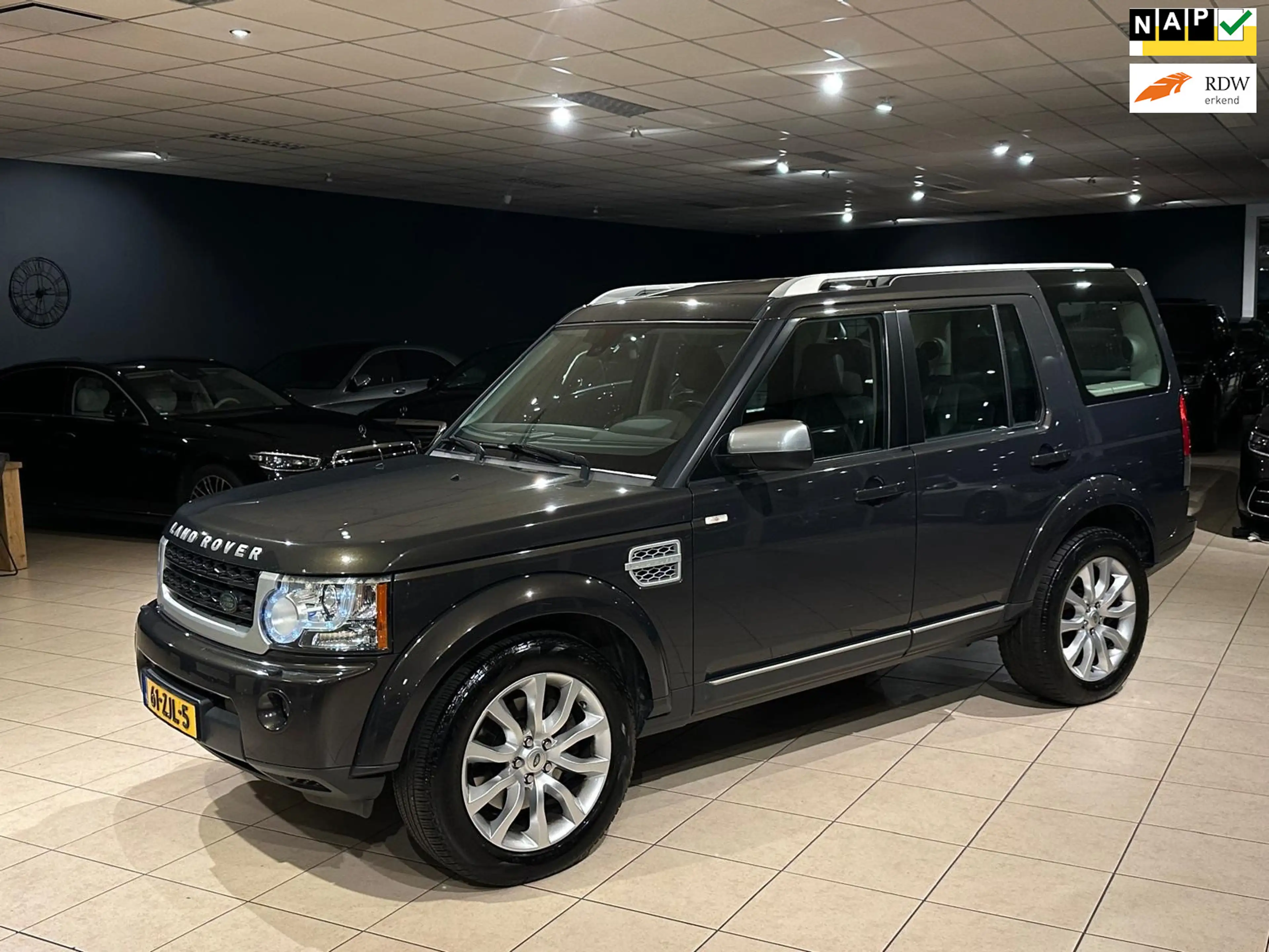 Land Rover Discovery 3.0 SDV6 HSE Luxury Edition/Camera/3x Pano/Topstaa