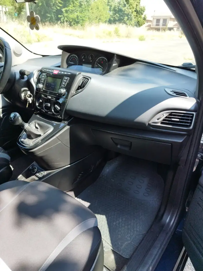 Lancia Ypsilon 1.3 mjt Silver s&s 95cv - 1